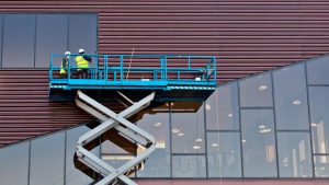 Read more about the article Why safety standards must lead secondary guarding policy 