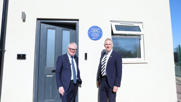 You are currently viewing Midlands college builds retrofit training houses