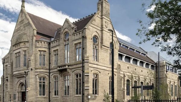 You are currently viewing Double whammy: Event to include site visit of Oldham Old Library regeneration and presentation from CIOB president