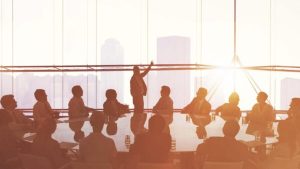 Read more about the article When the founder becomes the bottleneck: why construction leaders struggle to grow their business 