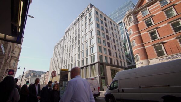 You are currently viewing Building over stations: urban density drives engineering ingenuity