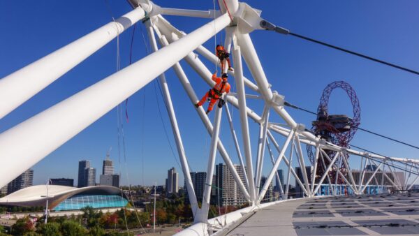 You are currently viewing In pictures | London Stadium’s steel structure spring clean