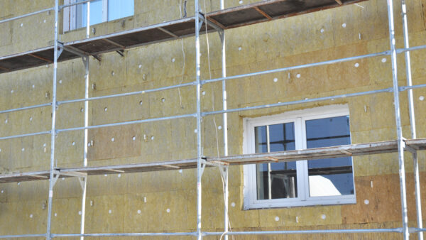 You are currently viewing Insulation installers must be registered under retrofit reform plans