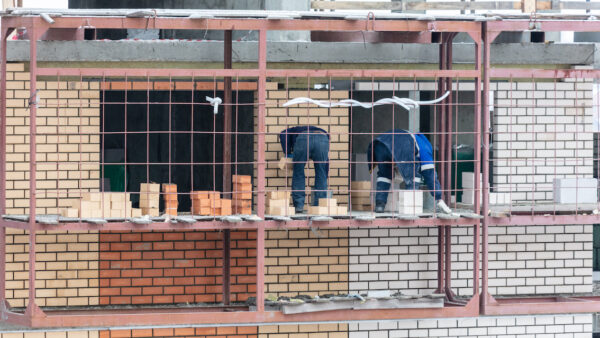 Read more about the article Labour shortages are now fuelling construction disputes
