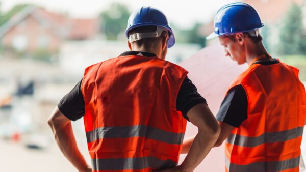 Read more about the article Young people taking up construction careers as under-25 CSCS cards rise